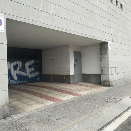 Sani Apartment By People Rentals Bilbao Exteriör bild