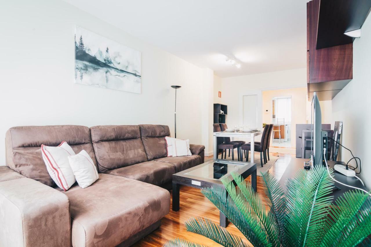 Sani Apartment By People Rentals Bilbao Exteriör bild