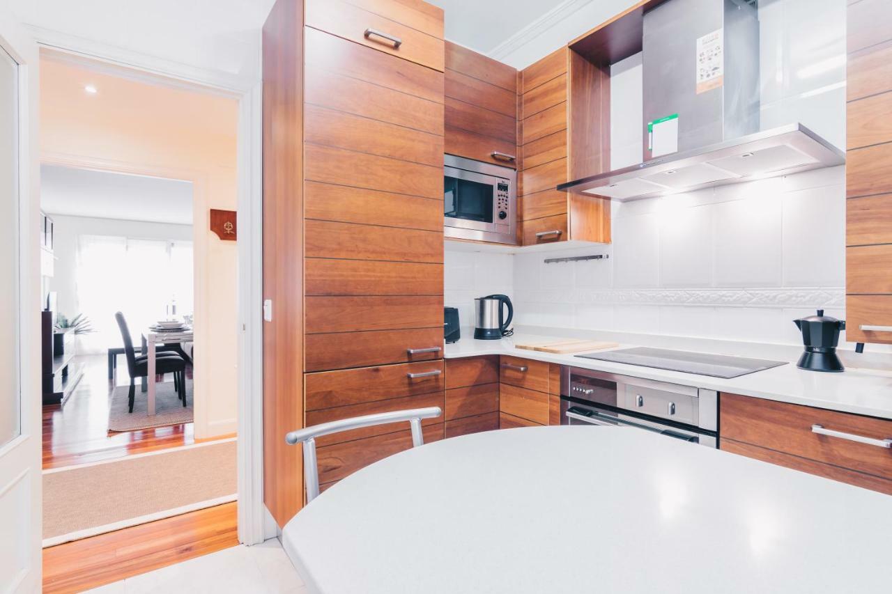 Sani Apartment By People Rentals Bilbao Exteriör bild