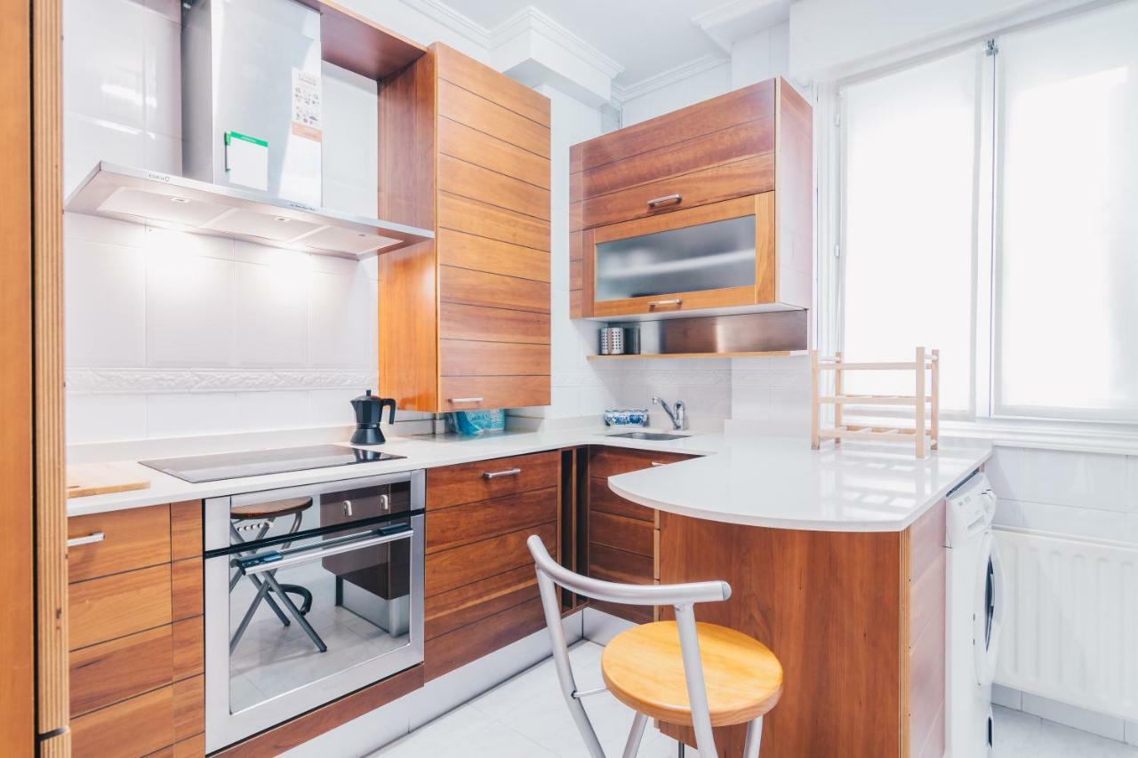 Sani Apartment By People Rentals Bilbao Exteriör bild